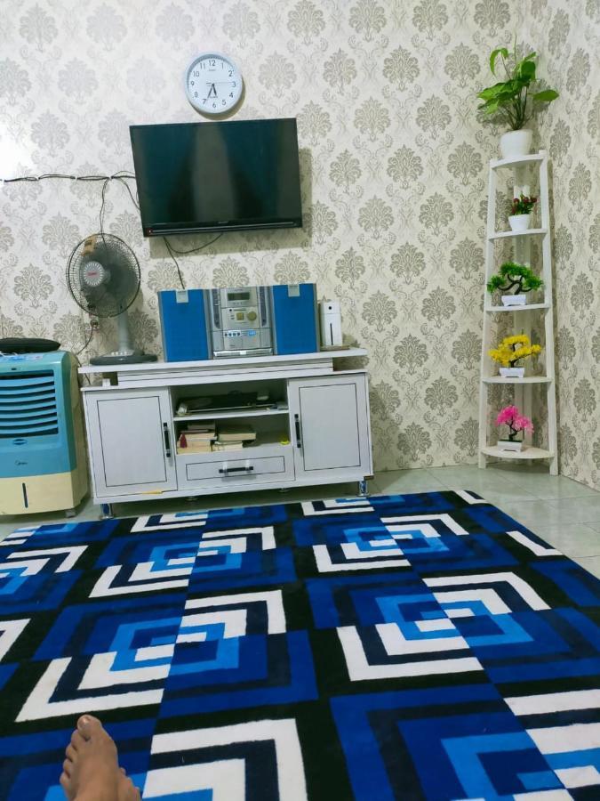 Shifana Homestay Syariah Yogyakarta Kültér fotó