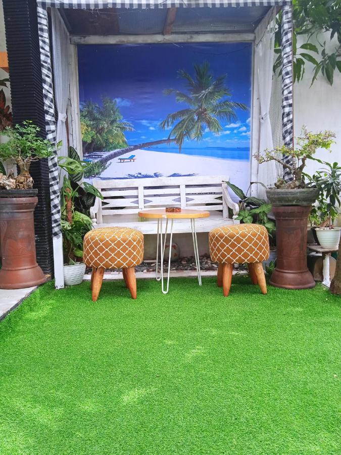 Shifana Homestay Syariah Yogyakarta Kültér fotó
